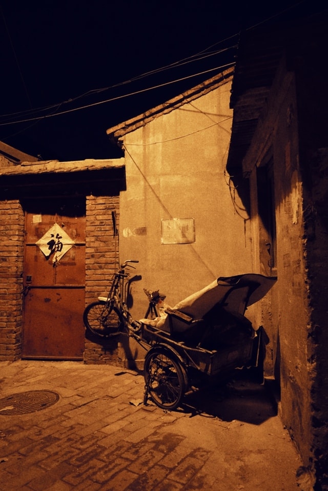 wall-light-house-shadow-window 图片素材