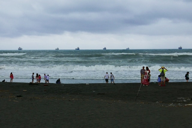 beach-sea-ocean-wave-recreation 图片素材