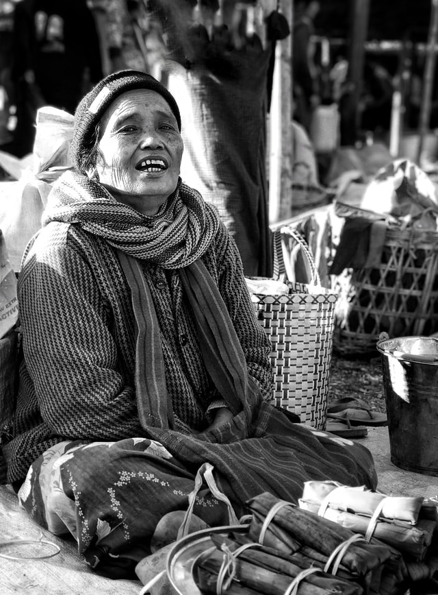 drink-white-people-black-black-and-white 图片素材