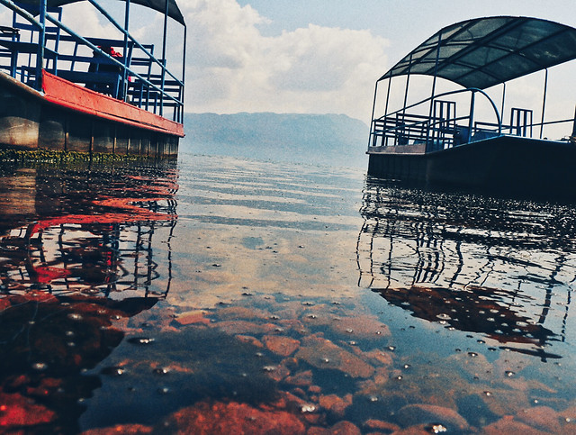 no-person-water-sea-travel-reflection 图片素材