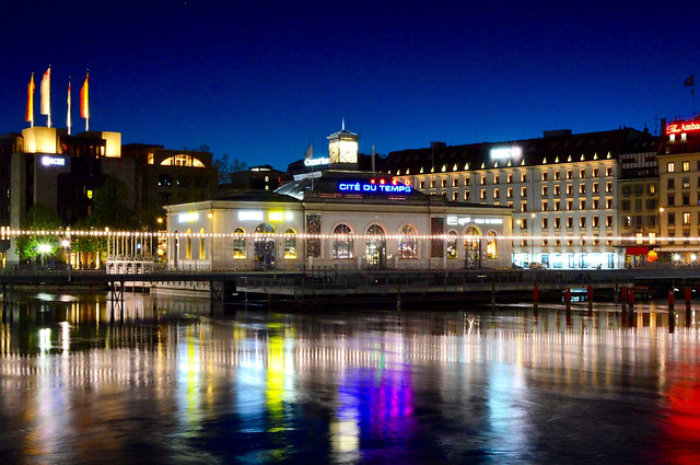 city-architecture-travel-water-river 图片素材