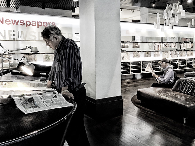 people-adult-monochrome-one-man 图片素材