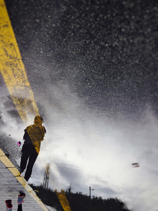 people-competition-action-snow-sky picture material