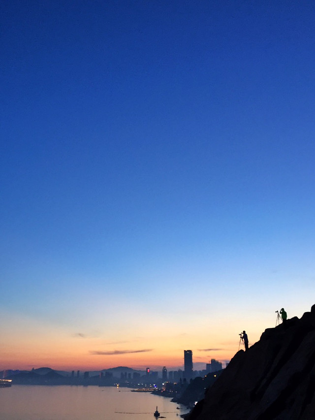 sunset-no-person-dawn-sky-moon 图片素材