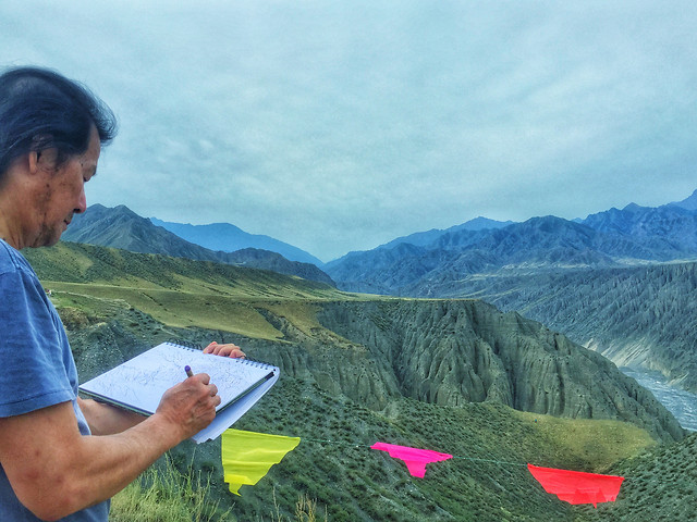 people-landscape-adult-mountain-travel 图片素材