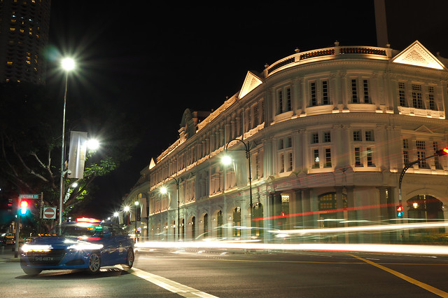 car-city-street-architecture-downtown 图片素材