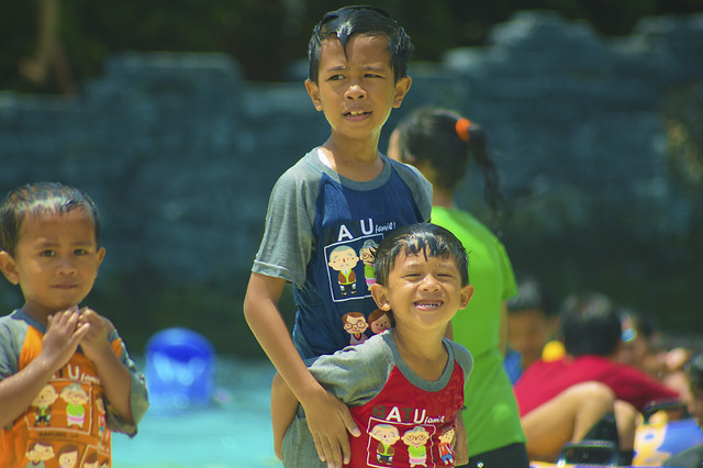 child-enjoyment-facial-expression-people-wear 图片素材