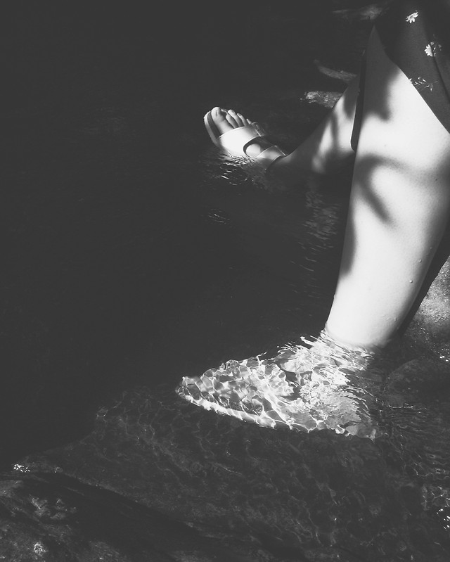 people-monochrome-beach-one-girl picture material