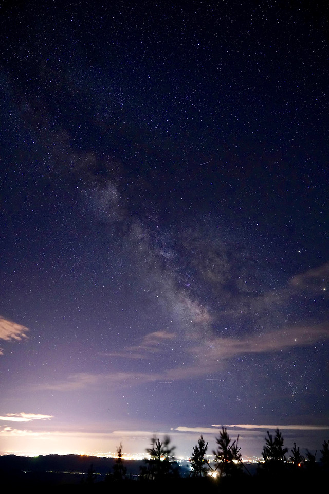 moon-astronomy-sky-dark-dusk picture material