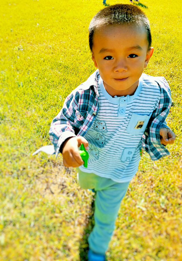 child-fun-outdoors-boy-leisure 图片素材