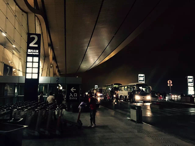 subway-system-airport-light-city-building 图片素材