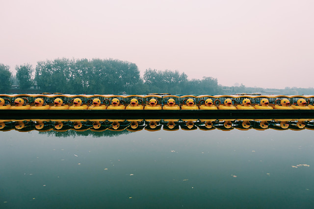 reflection-water-color-sky-lake 图片素材