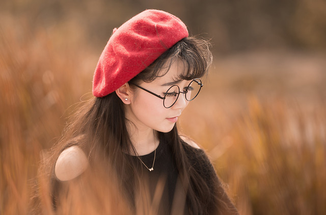 girl-fall-portrait-nature-child picture material