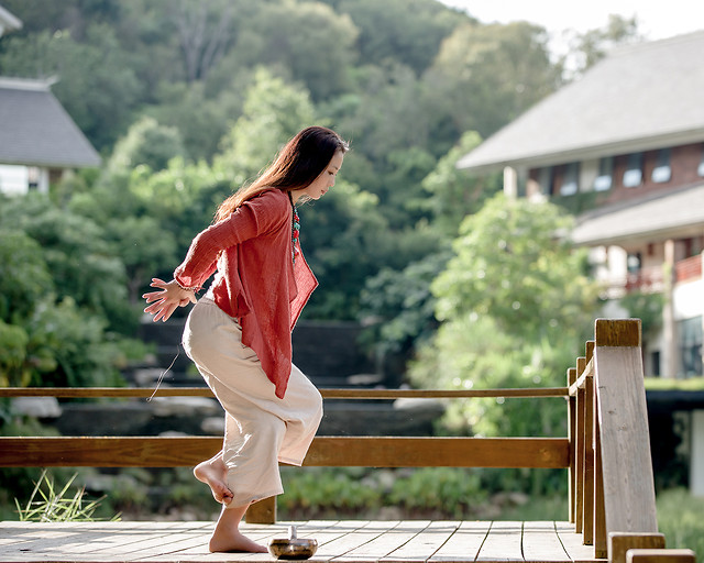 summer-leisure-clothing-one-nature picture material