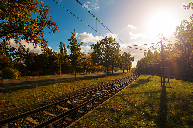 road-no-person-track-tree-locomotive 图片素材