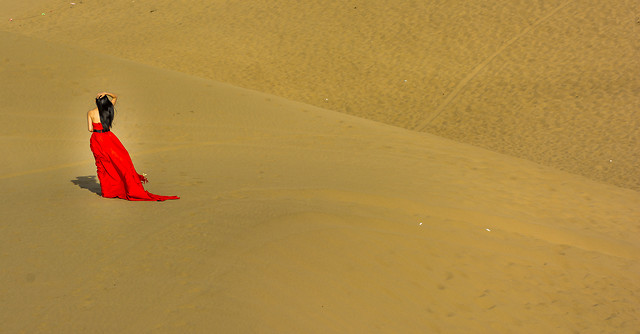 beach-sand-desert-people-seashore 图片素材
