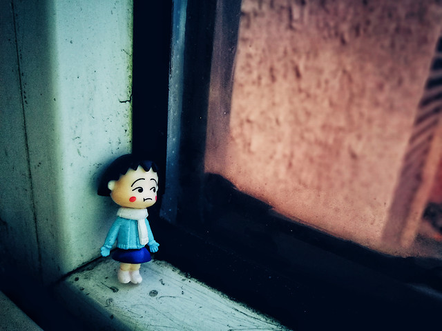 people-blue-child-street-abandoned 图片素材