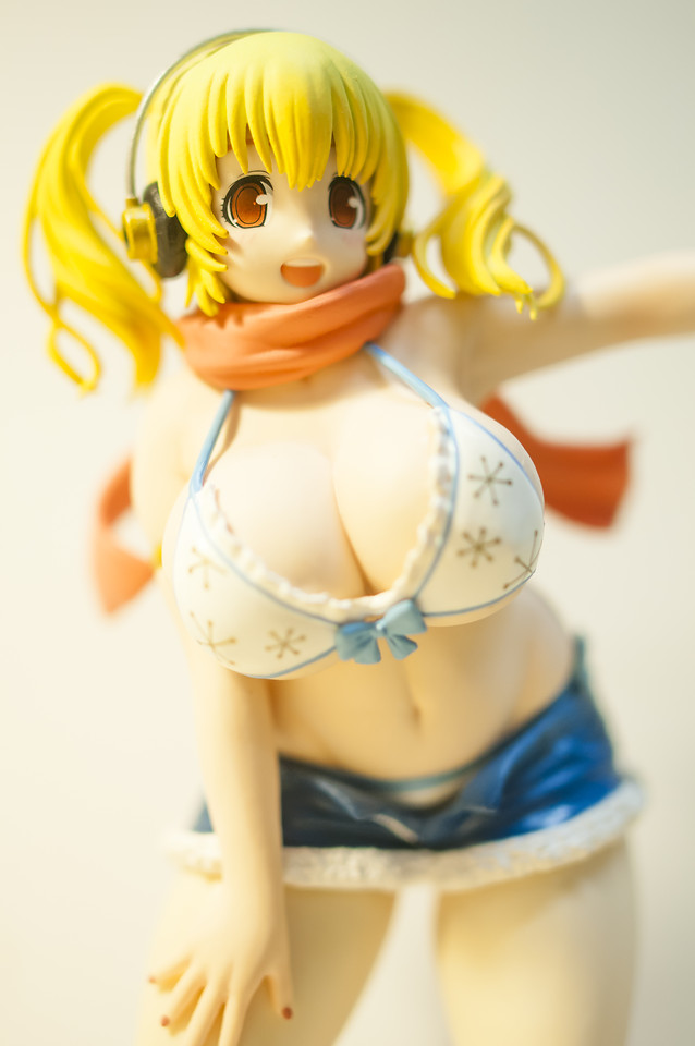 yellow-cute-figurine-no-person-woman picture material