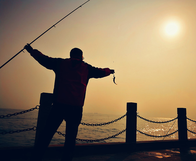 sunset-dawn-sun-fisherman-beach picture material