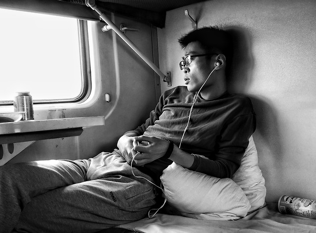 people-monochrome-one-portrait-man 图片素材