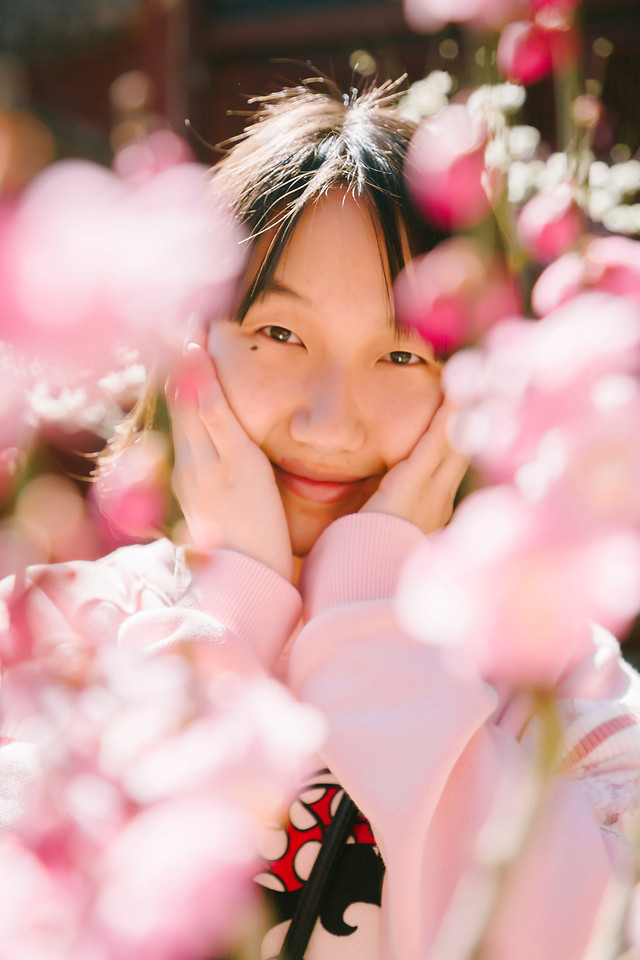 flower-girl-woman-pink-skin picture material