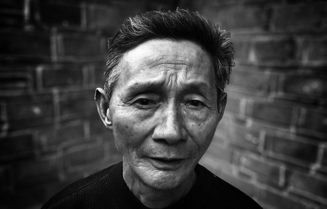 people-portrait-one-man-adult 图片素材