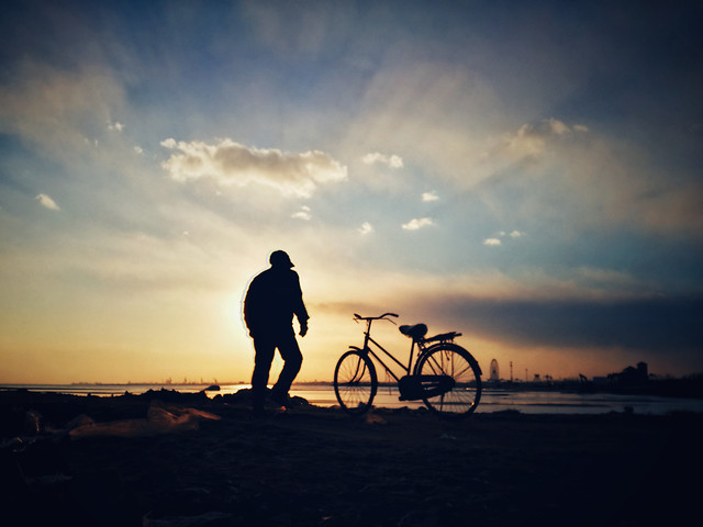 sunset-dawn-silhouette-beach-dusk 图片素材