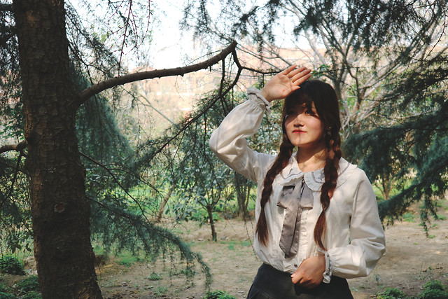 nature-girl-outdoors-park-woman 图片素材