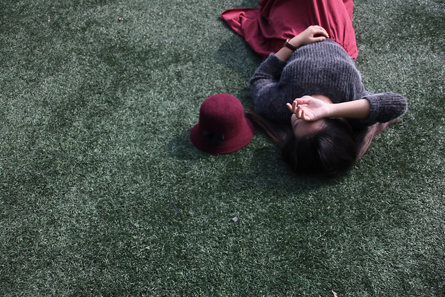 people-one-child-red-adult 图片素材