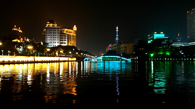 city-water-reflection-travel-architecture 图片素材