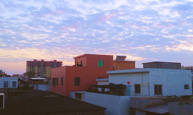 sky-home-architecture-house-building 图片素材