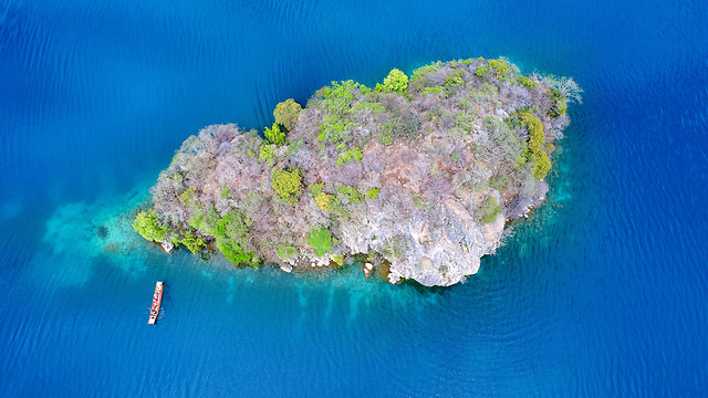 water-sea-ocean-travel-underwater 图片素材