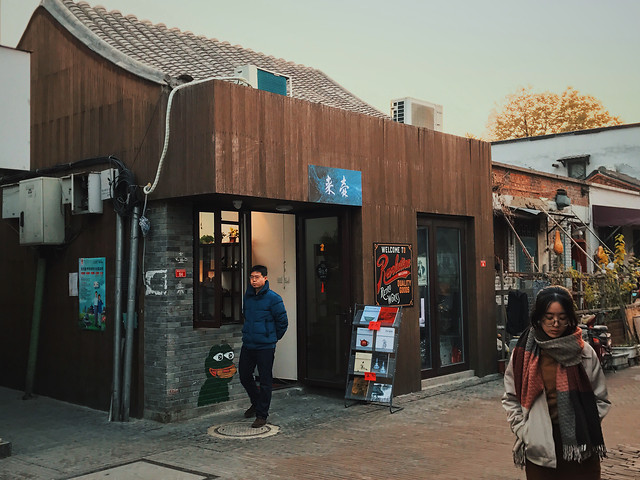 people-stock-commerce-street-group 图片素材