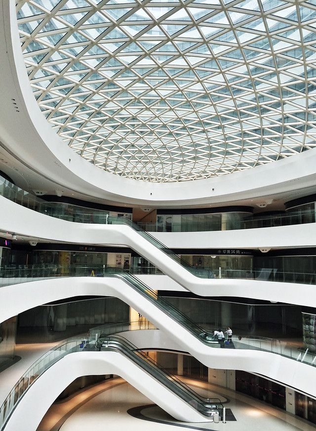 architecture-modern-city-glass-items-business 图片素材