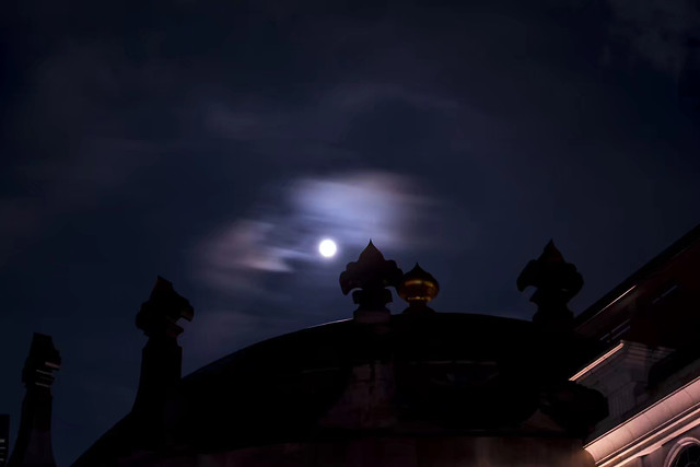 silhouette-moon-backlit-sunset-no-person 图片素材