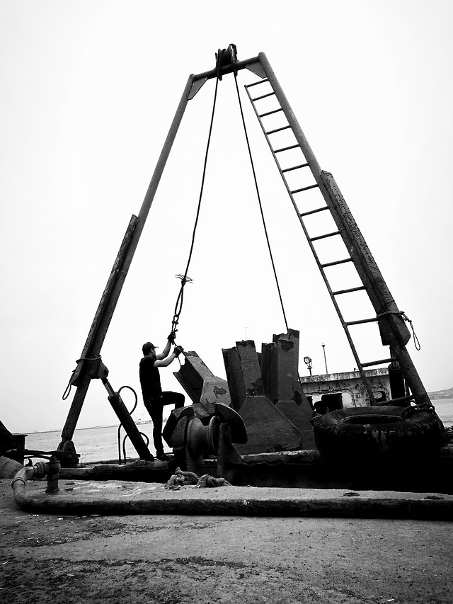 people-vehicle-monochrome-transportation-system-machine picture material