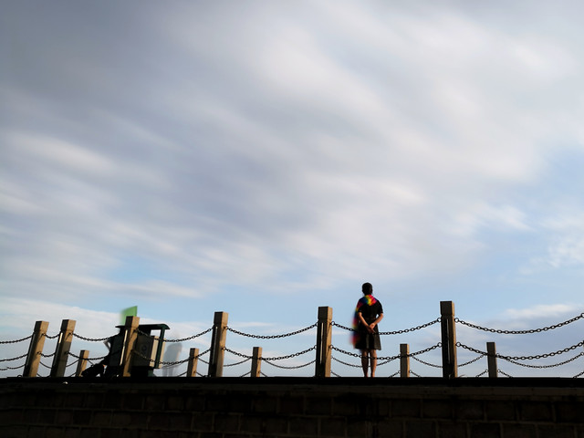 sky-cloud-landscape-people-travel picture material