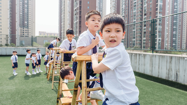 child-people-togetherness-education-daylight 图片素材