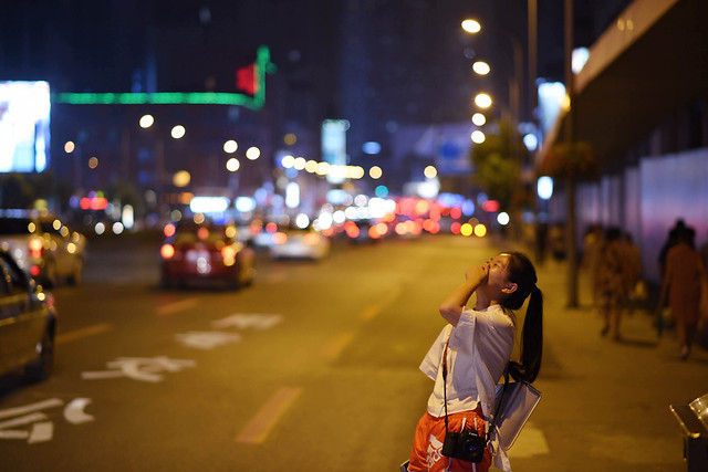 people-street-road-blur-city 图片素材