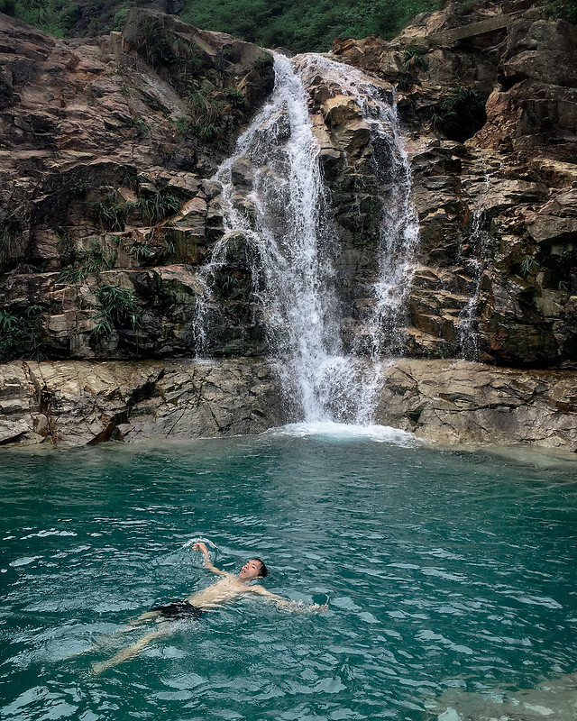 water-nature-travel-swimming-waterfall 图片素材