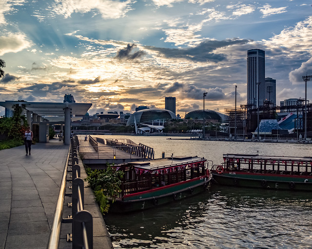 water-sky-river-cityscape-city 图片素材