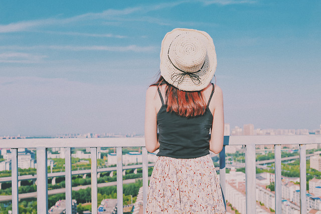 sky-summer-woman-nature-outdoors 图片素材