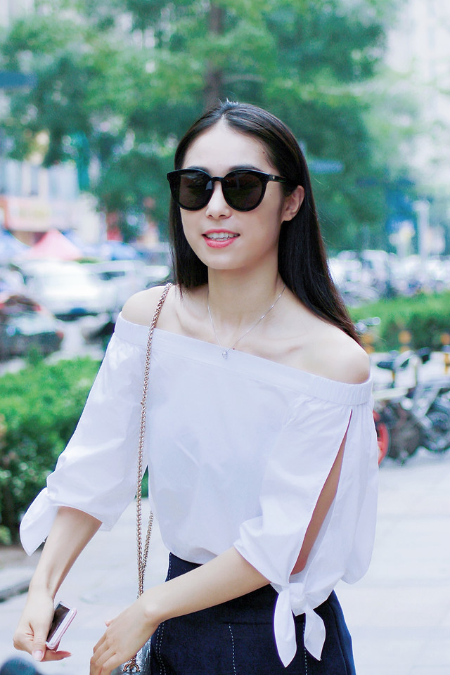 woman-white-portrait-eyewear-fashion 图片素材