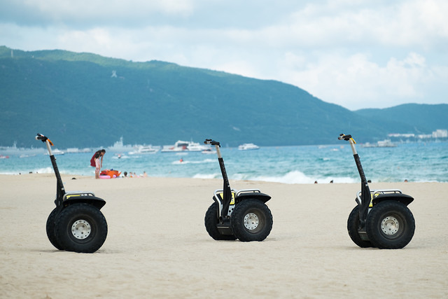 vehicle-transportation-system-summer-action-wheel 图片素材