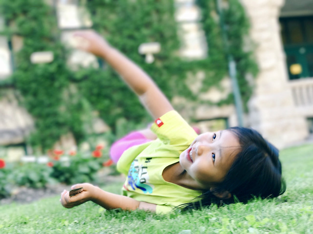 relaxation-outdoors-grass-nature-leisure 图片素材