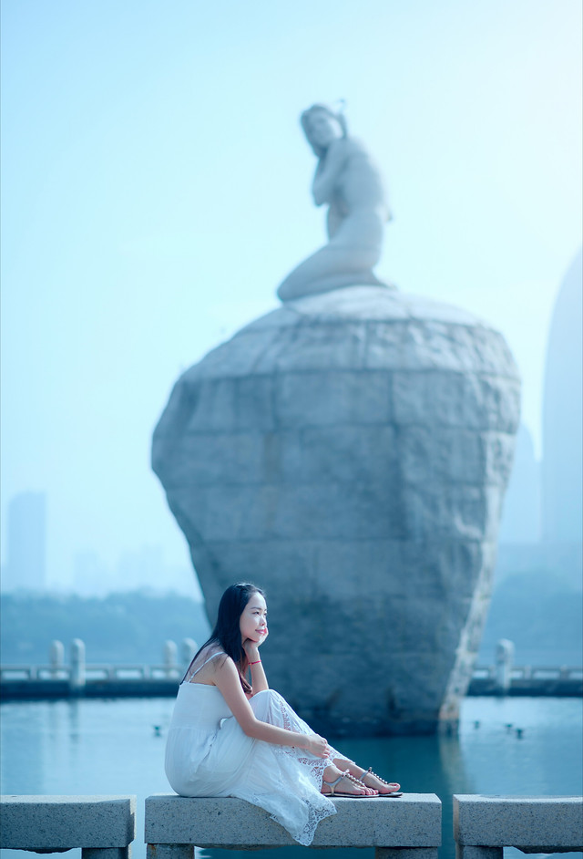 woman-water-people-travel-sea 图片素材