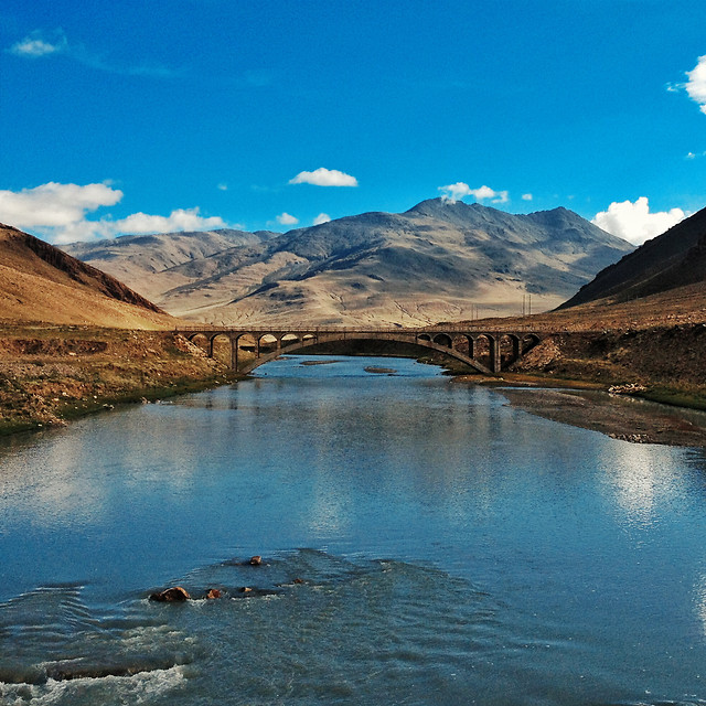 water-lake-travel-mountain-landscape 图片素材