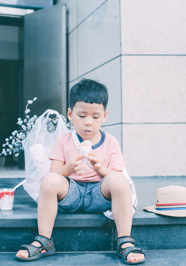 child-people-girl-photograph-little 图片素材