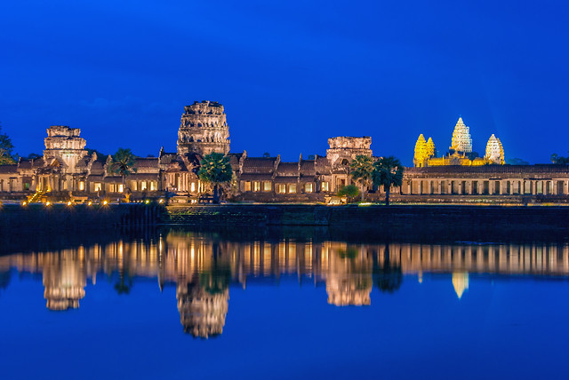 architecture-travel-water-city-reflection 图片素材