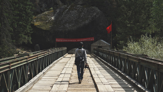 bridge-no-person-travel-water-people picture material